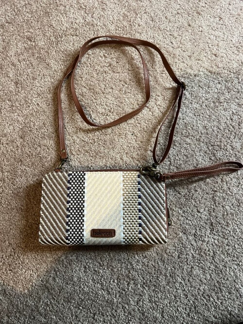 SakRoots Crossbody Wristlet Woven Bag